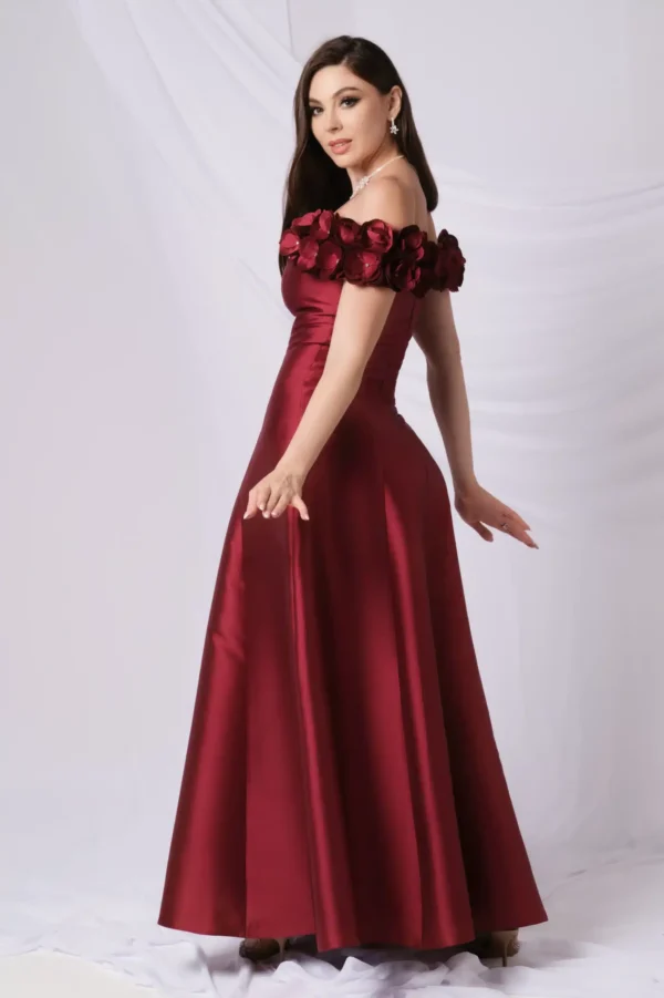 Off Shoulder Flower Details Dress